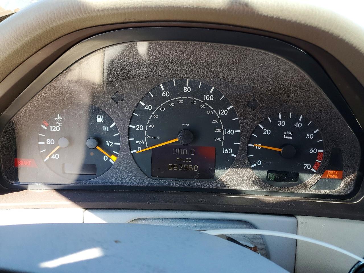 2002 Mercedes-benz E 320 4matic Black vin: WDBJF82J92X072086