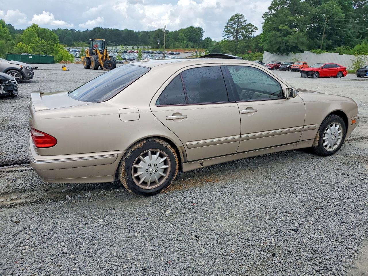 2000 Mercedes-benz E 320 4matic Gold vin: WDBJF82JXYX038022