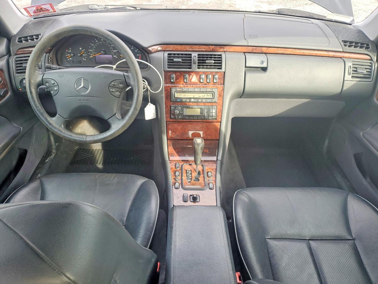 2000 Mercedes-benz E 320 4matic Black vin: WDBJF82JXYX038375