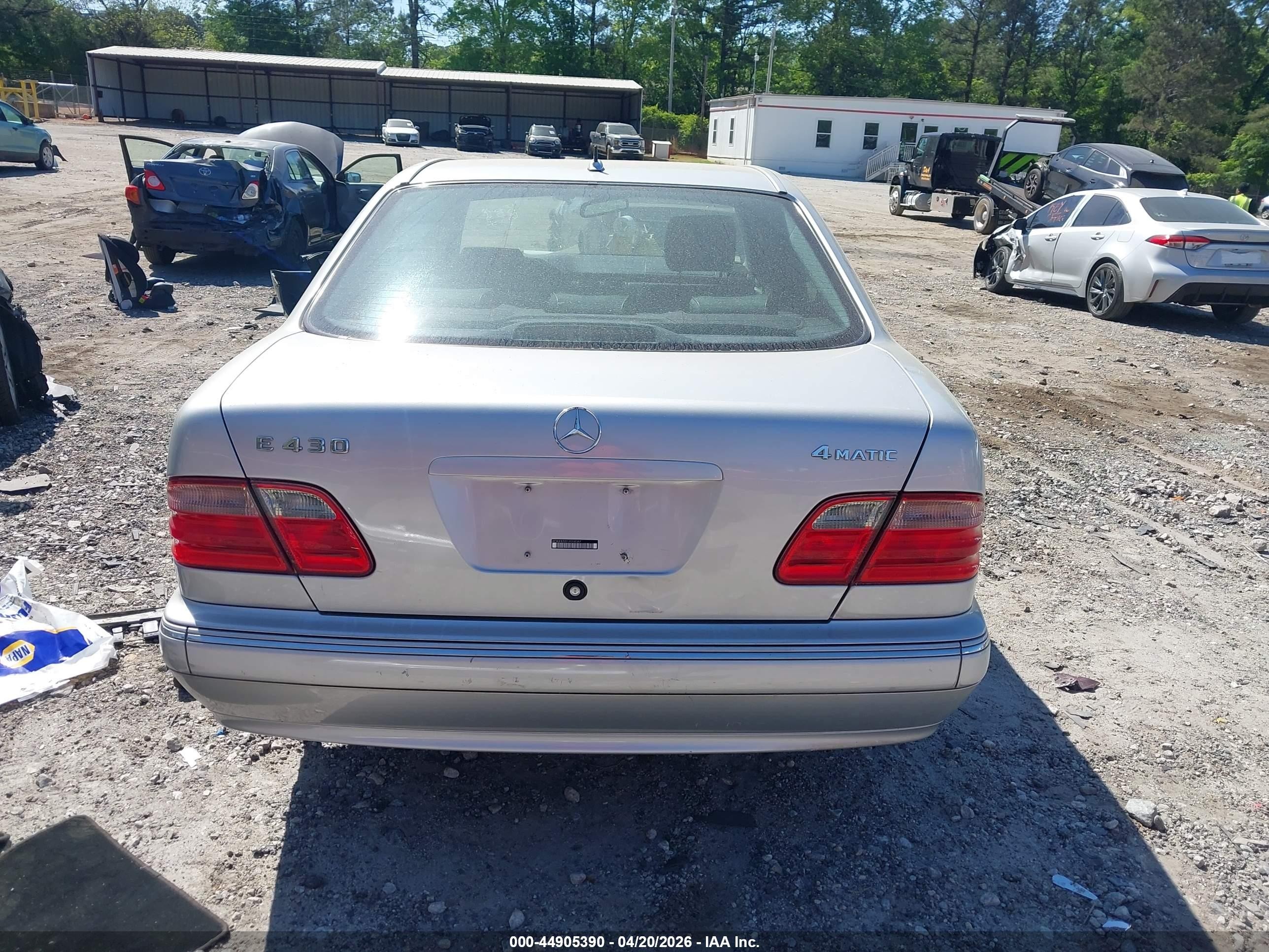 2001 Mercedes-benz E 430 4m Silver vin: WDBJF83J01X058347