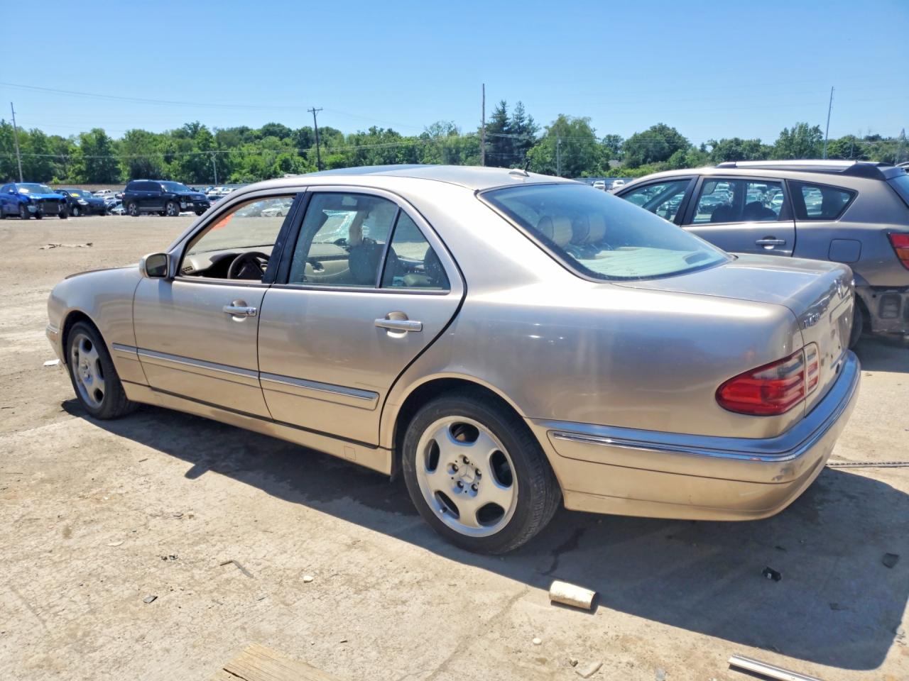 2000 Mercedes-benz E 430 Бежевый vin: WDBJF83J0YX034544