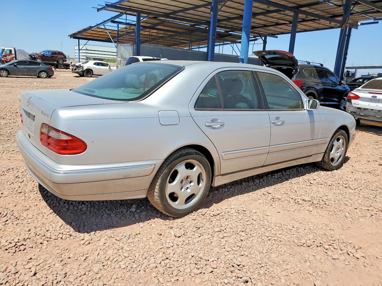 2001 Mercedes-benz E 430 Silver vin: WDBJF83J41X051899