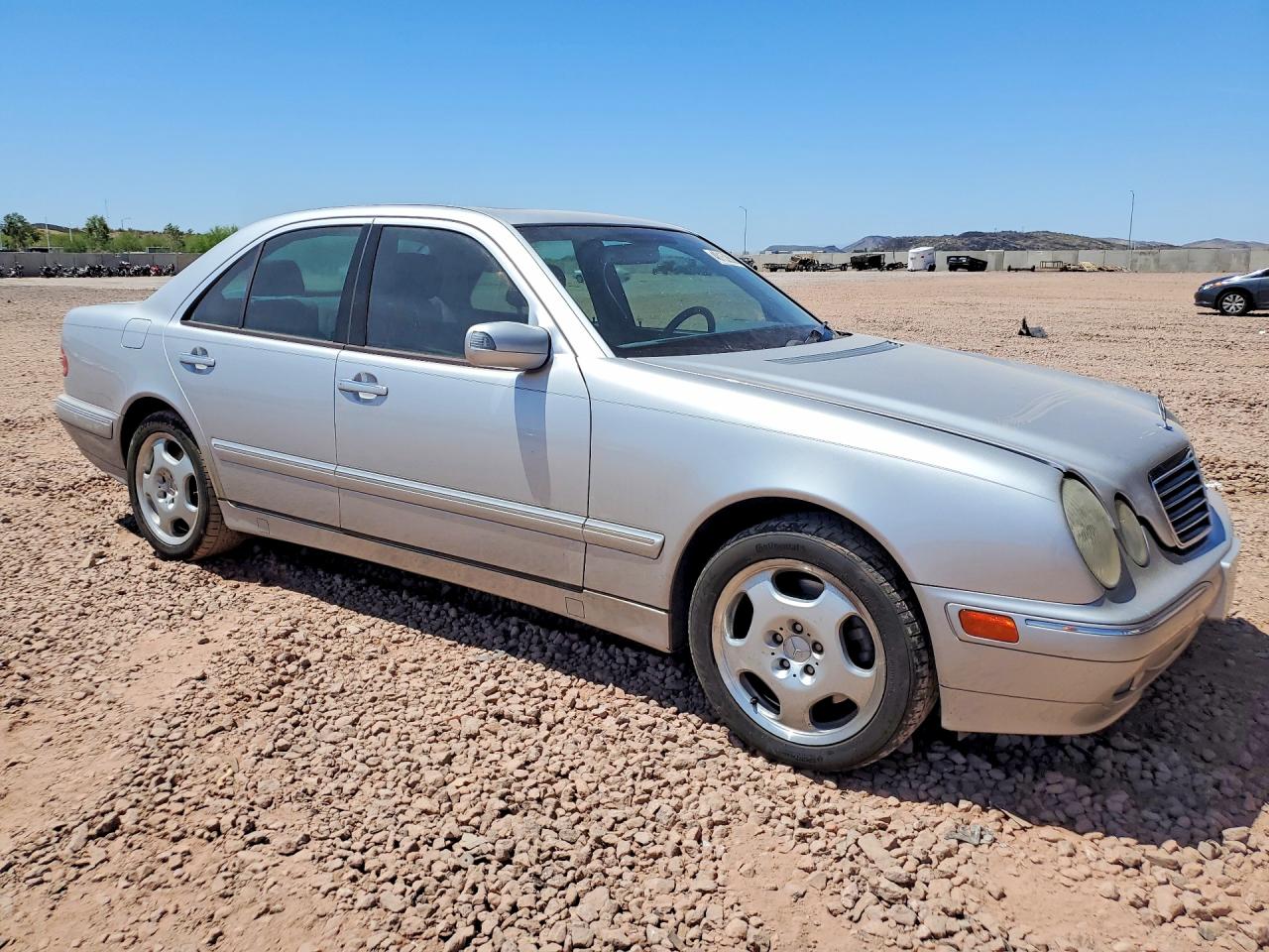 2001 Mercedes-benz E 430 Silver vin: WDBJF83J41X051899