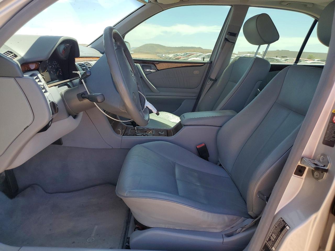 2001 Mercedes-benz E 430 Silver vin: WDBJF83J41X051899