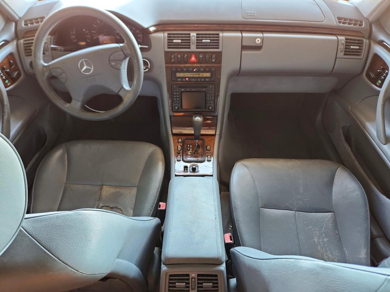 2000 Mercedes-benz E 430 Silver vin: WDBJF83J4YX035860