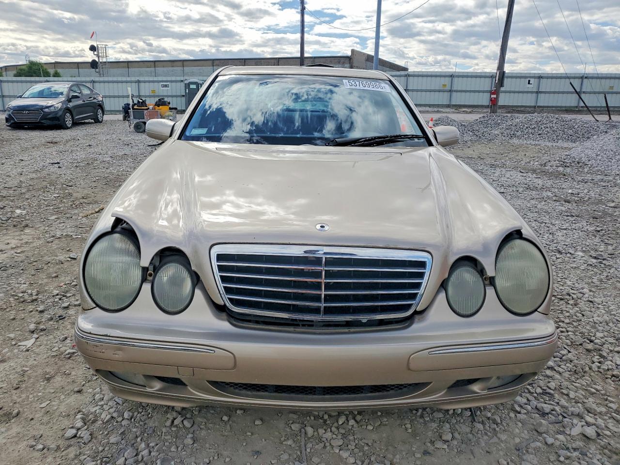 2002 Mercedes-benz E 430 Золотой vin: WDBJF83J72X068911
