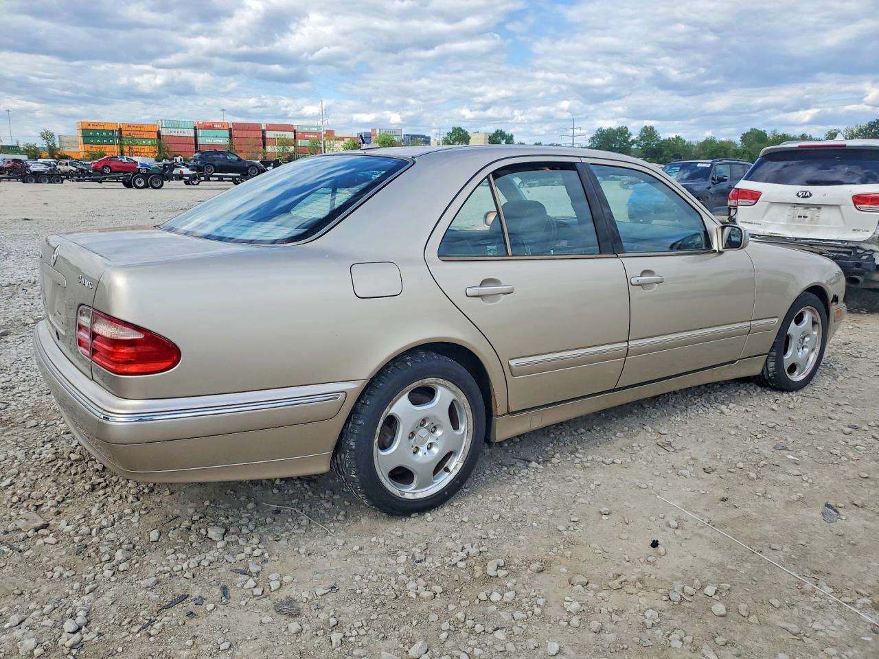2002 Mercedes-benz E 430 Золотой vin: WDBJF83J72X068911