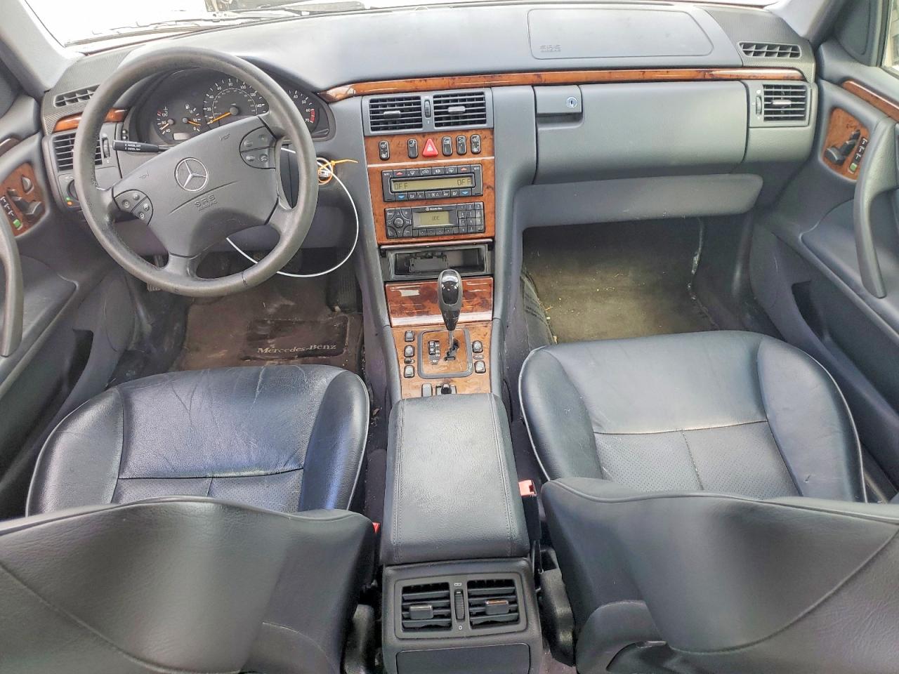 2002 Mercedes-benz E 430 Золотой vin: WDBJF83J72X068911