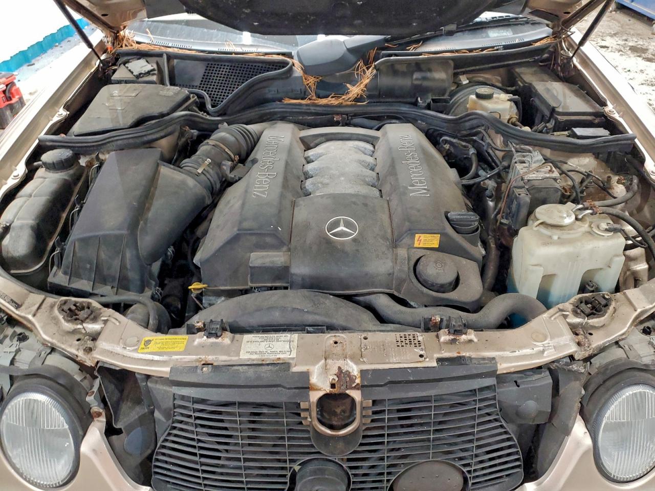 2000 Mercedes-benz E 430 Gold vin: WDBJF83J7YX037084