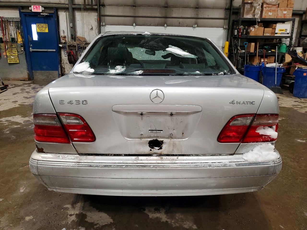2000 Mercedes-benz E 430 Silver vin: WDBJF83J7YX040423