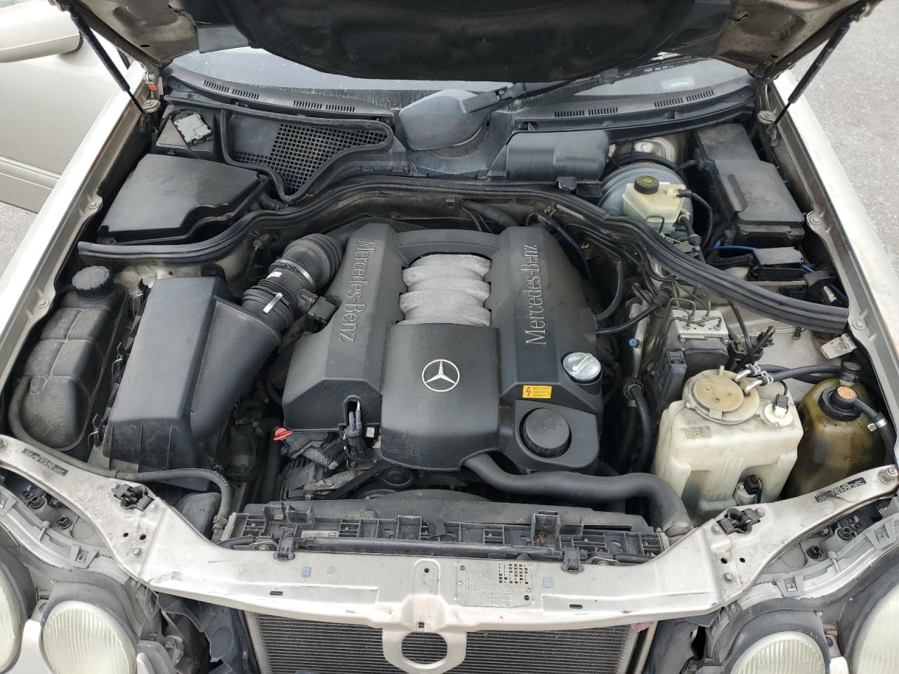 1999 Mercedes-benz E 320 Желто-коричневый vin: WDBJH65F0XA763409