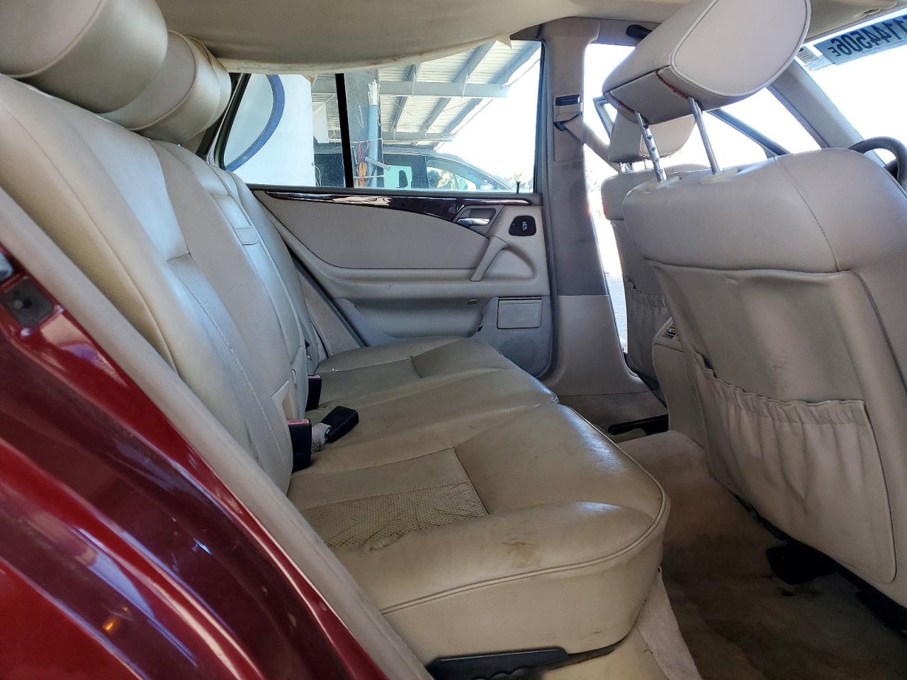 1999 Mercedes-benz E 320 Burgundy vin: WDBJH65F0XA902065