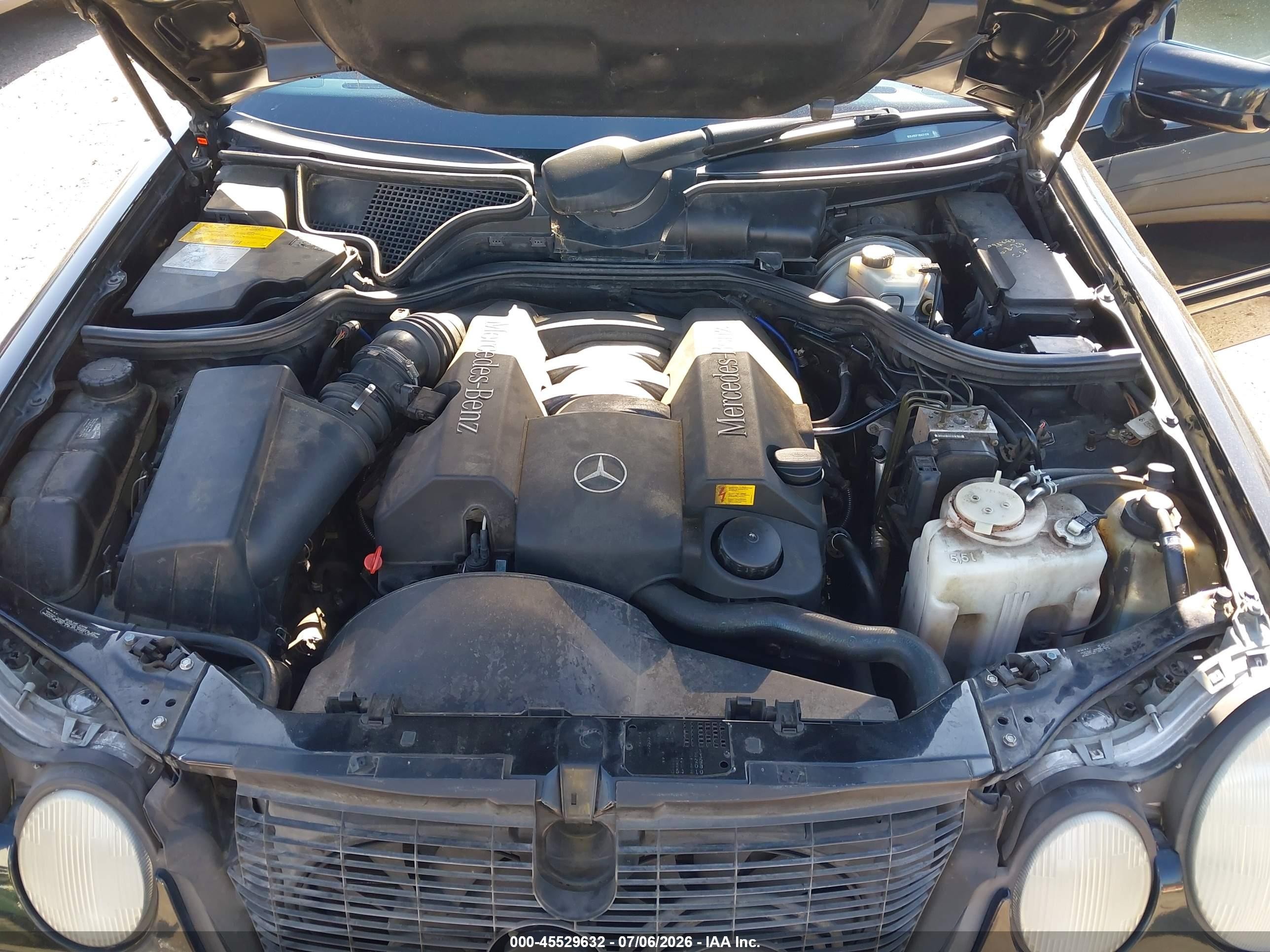 1998 Mercedes-benz E 320   Black vin: WDBJH65F1WA631838
