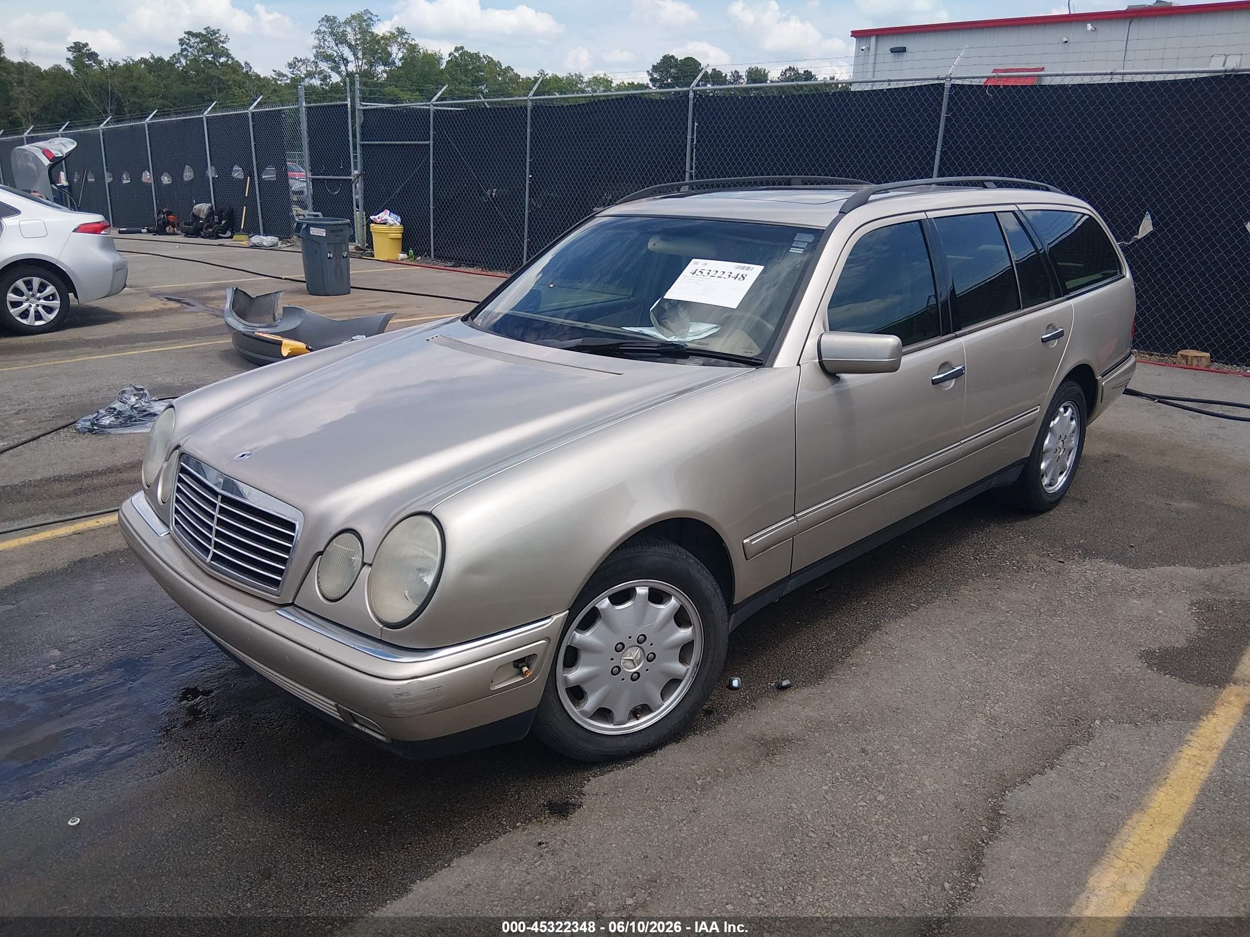 1998 Mercedes-benz E 320   Tan vin: WDBJH65F3WA663819