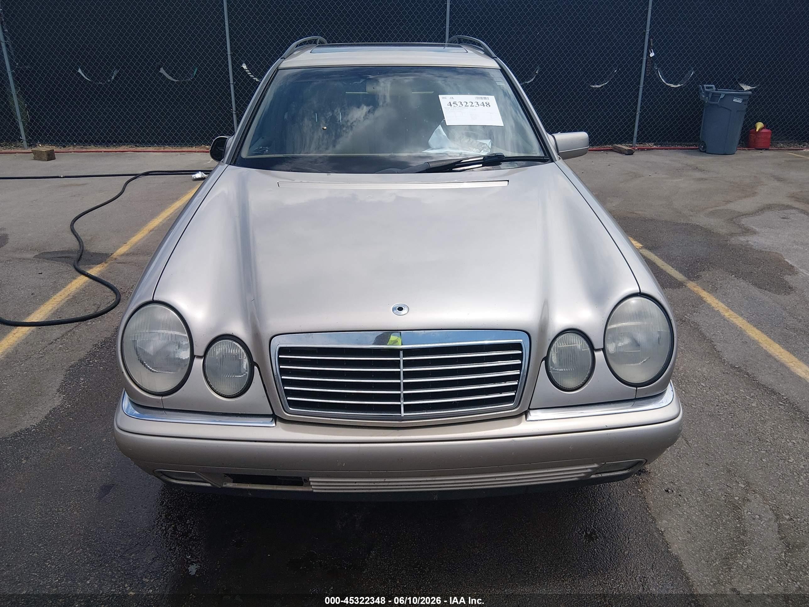 1998 Mercedes-benz E 320   Tan vin: WDBJH65F3WA663819