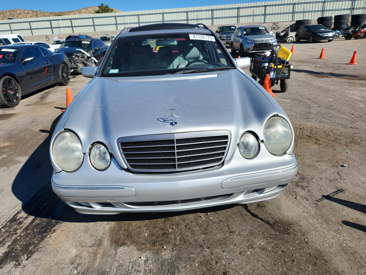 1999 Mercedes-benz E 320 Серебряный vin: WDBJH65F7XA719309