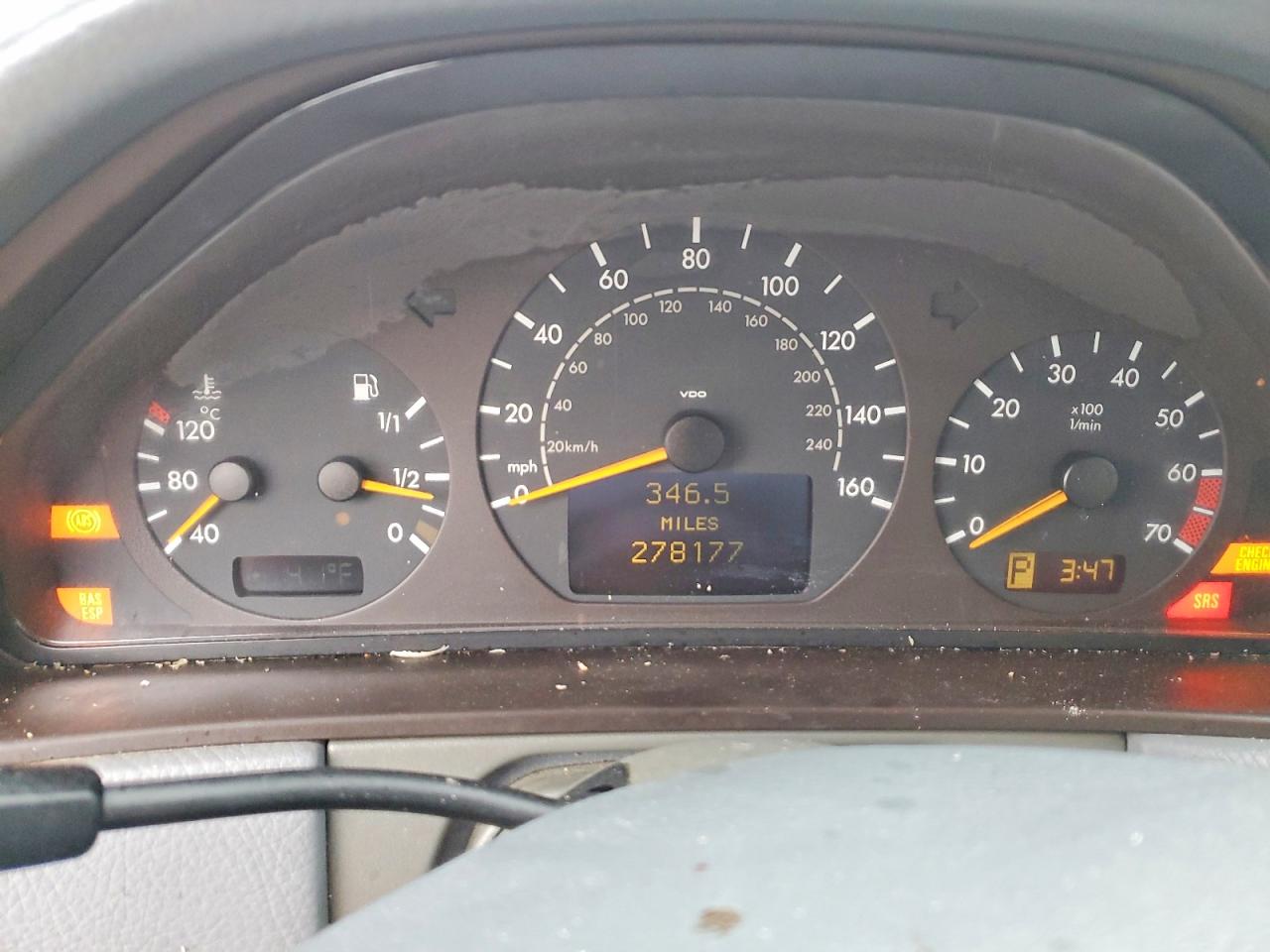 2000 Mercedes-benz E 320 Silver vin: WDBJH65J3YA980880