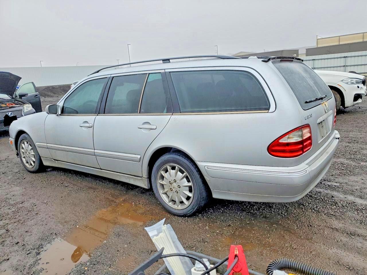 2000 Mercedes-benz E 320 Silver vin: WDBJH65J3YA980880