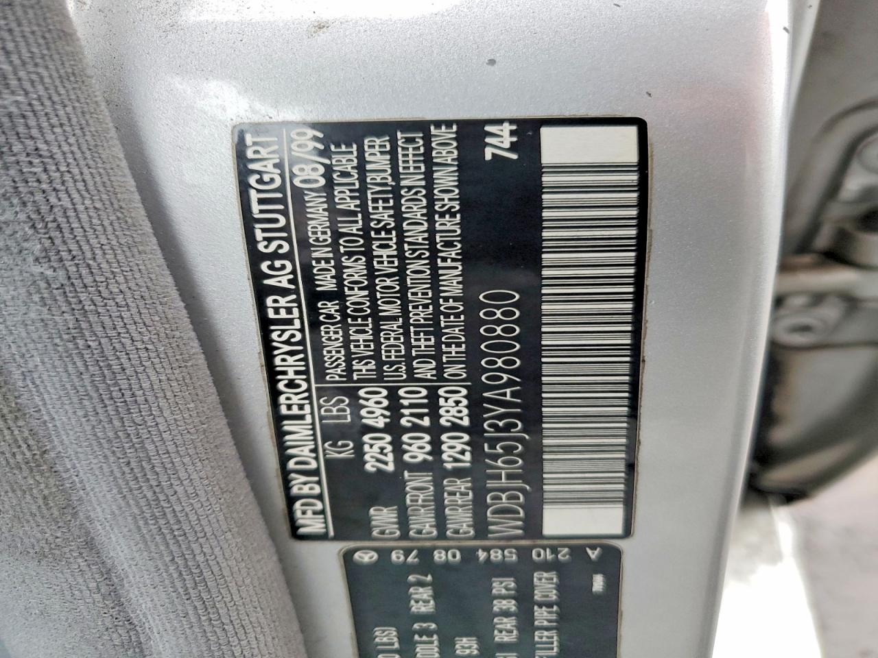 2000 Mercedes-benz E 320 Silver vin: WDBJH65J3YA980880