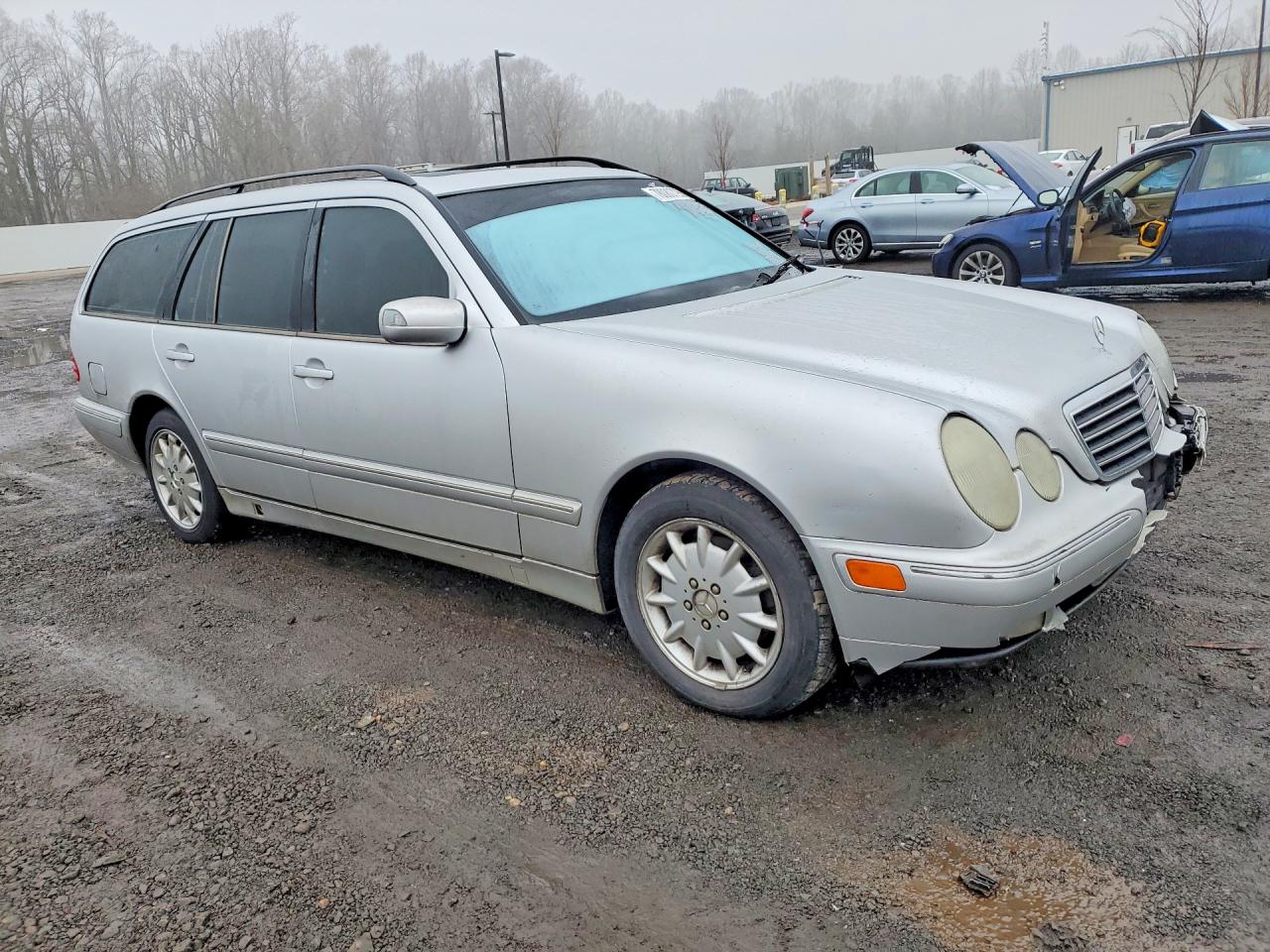 2000 Mercedes-benz E 320 Silver vin: WDBJH65J3YA980880