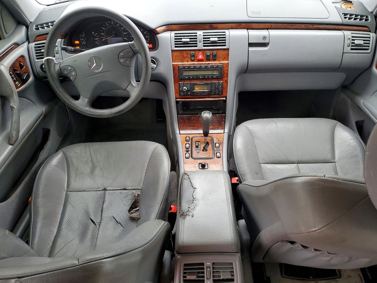 2000 Mercedes-benz E 320 Silver vin: WDBJH65J3YA980880