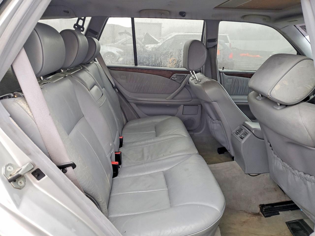 2000 Mercedes-benz E 320 Silver vin: WDBJH65J3YA980880