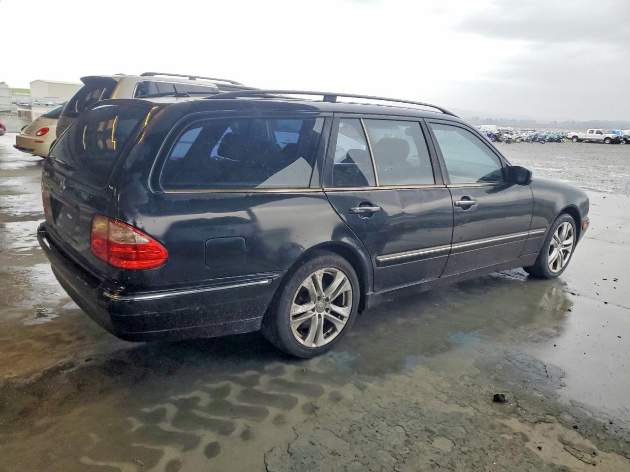 2000 Mercedes-benz E 320 Black vin: WDBJH65J3YB139507