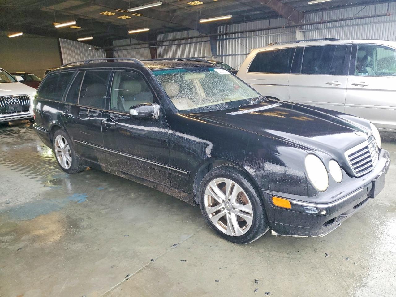 2000 Mercedes-benz E 320 Black vin: WDBJH65J3YB139507