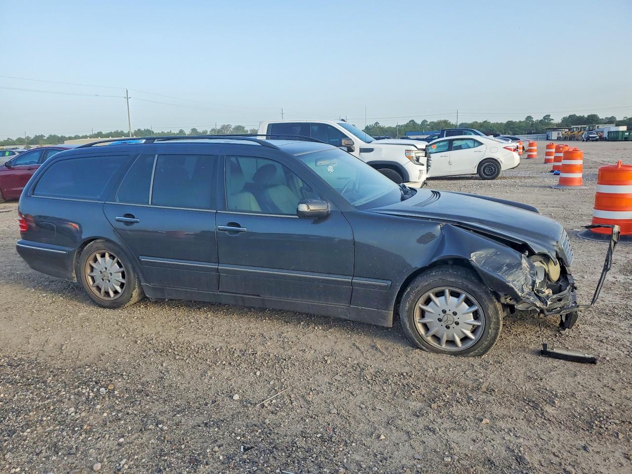 2002 Mercedes-benz E 320 Charcoal vin: WDBJH65J92X080618