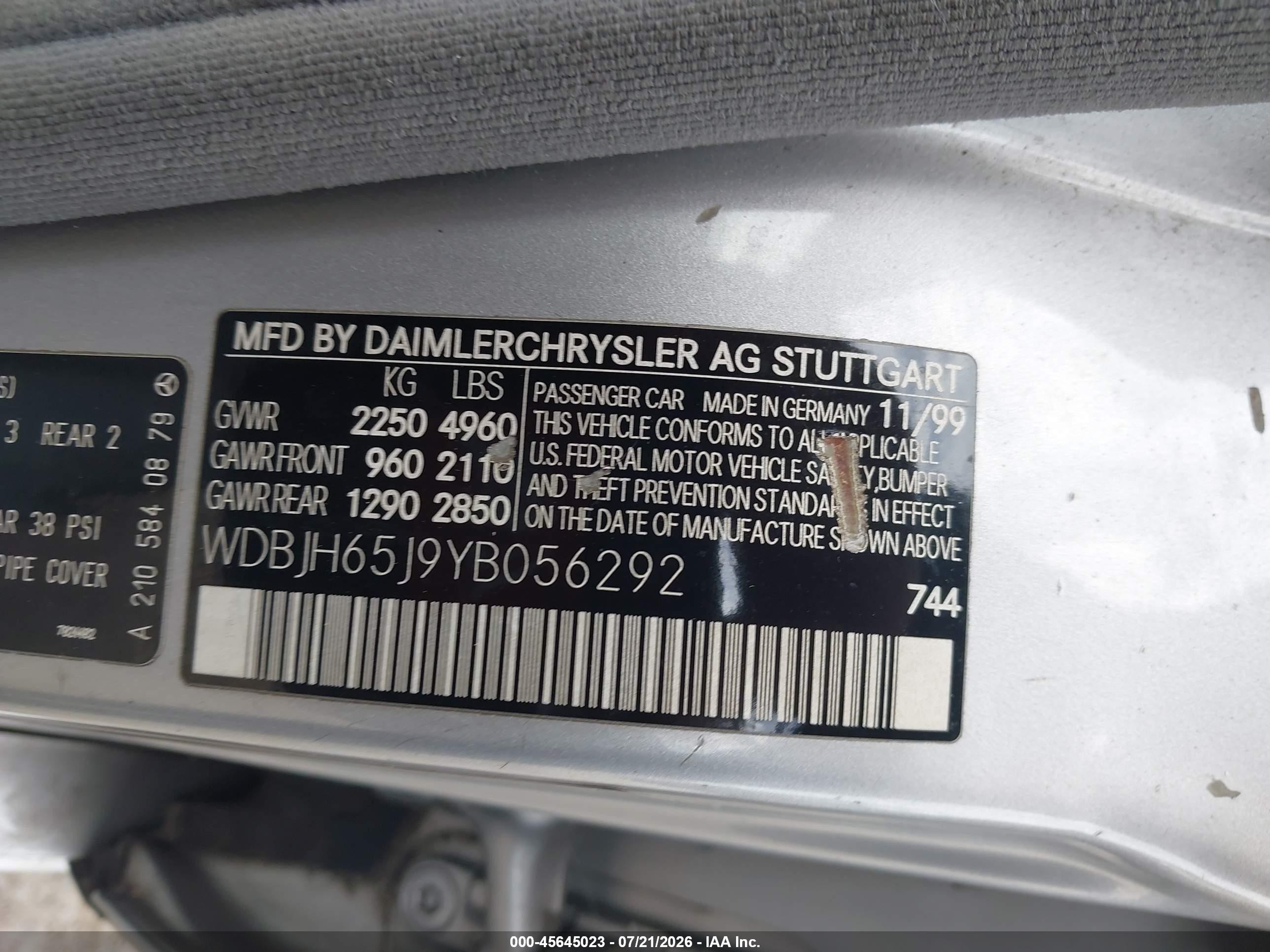 2000 Mercedes-benz E 320   Серебряный vin: WDBJH65J9YB056292