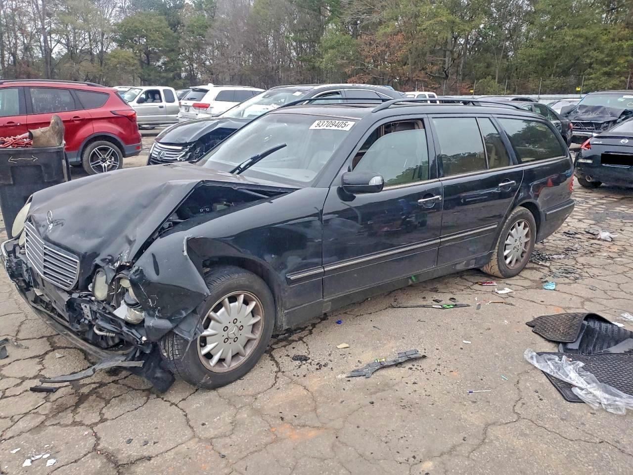 2000 Mercedes-benz E 320 Black vin: WDBJH65J9YB102199