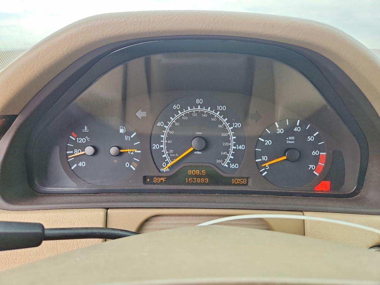 1999 Mercedes-benz E 320 4matic Gold vin: WDBJH82F0XX023596