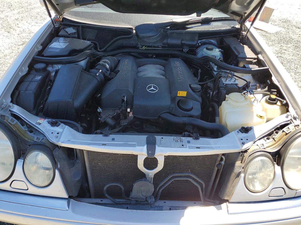 1999 Mercedes-benz E 320 4matic Серебряный vin: WDBJH82F9XX013987