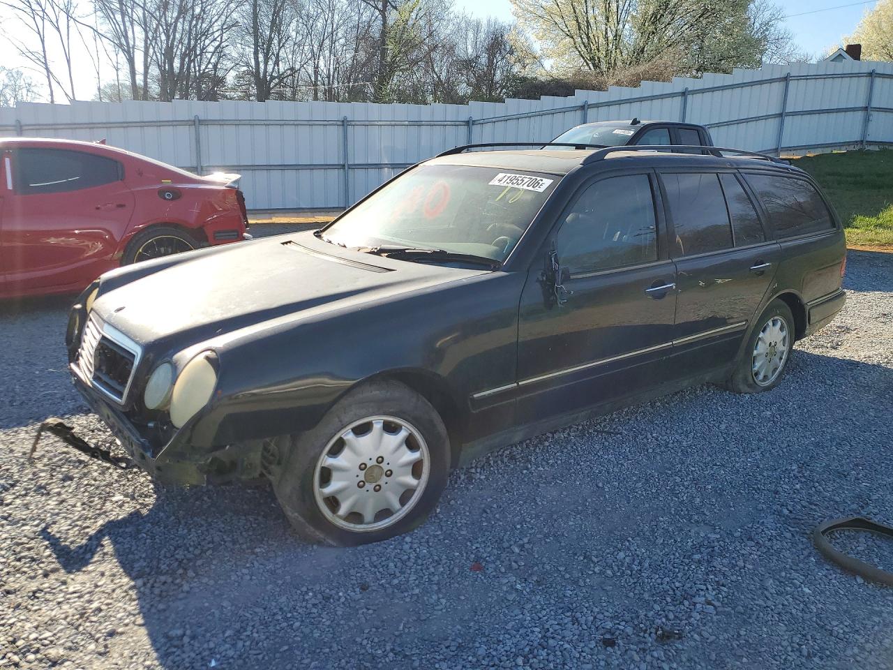 1999 Mercedes-benz E 320 4matic Black vin: WDBJH82F9XX019918