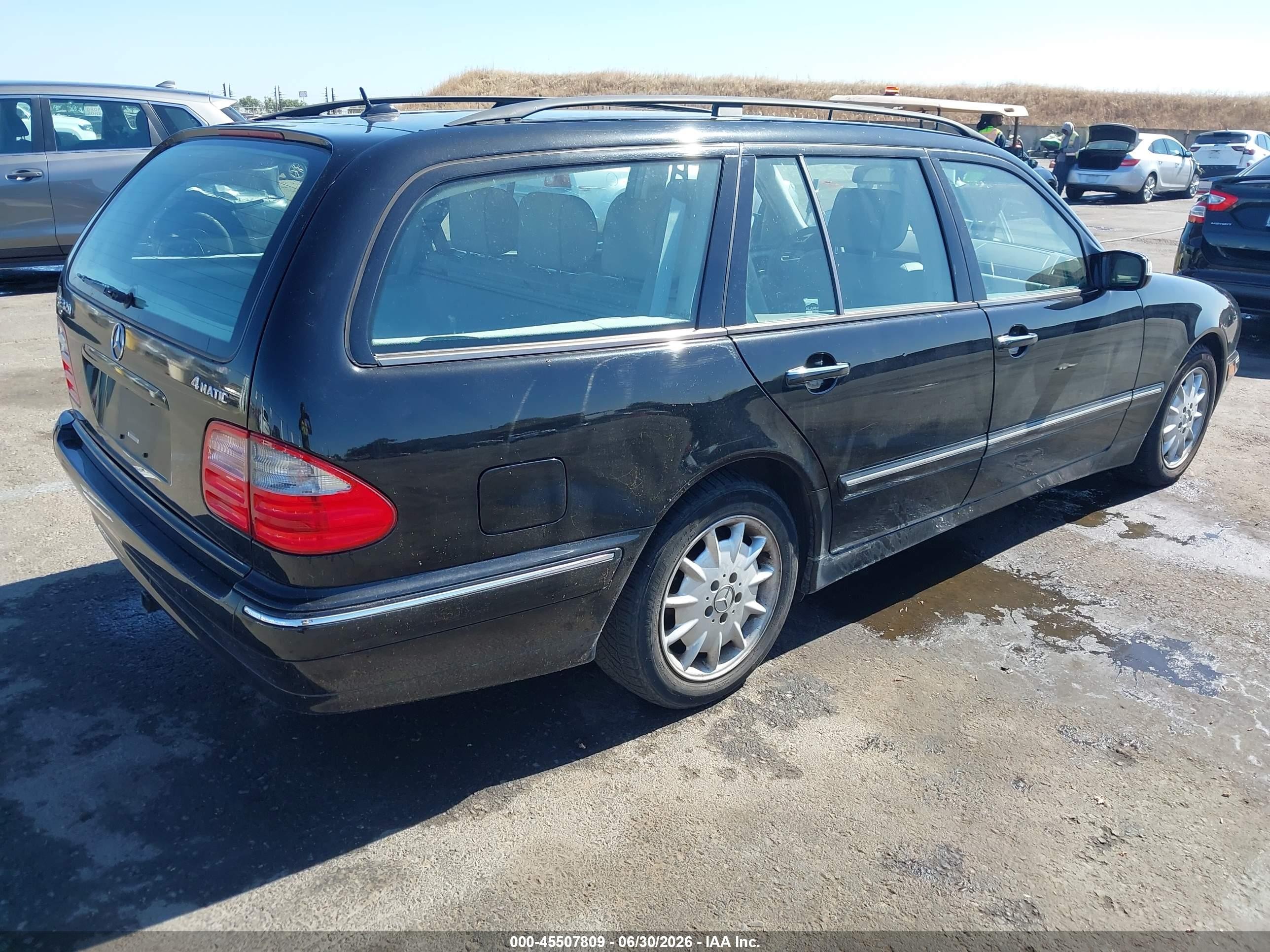 2002 Mercedes-benz E 320 4m Black vin: WDBJH82J02X070737
