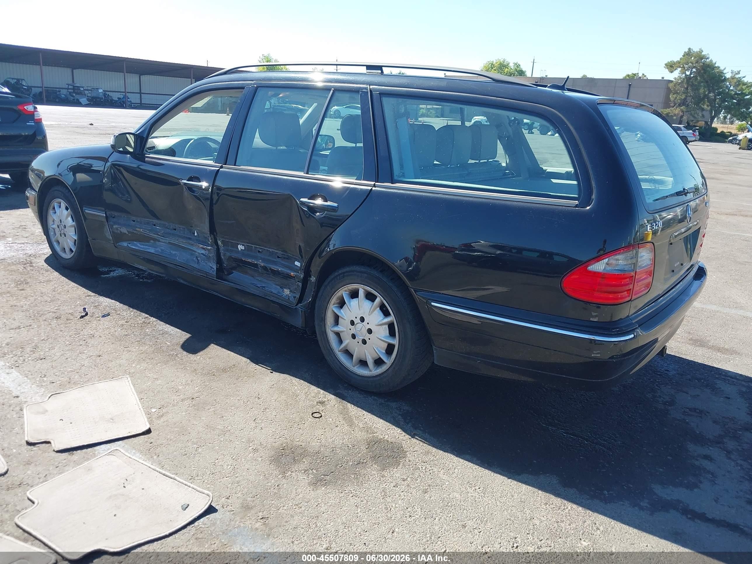 2002 Mercedes-benz E 320 4m Black vin: WDBJH82J02X070737