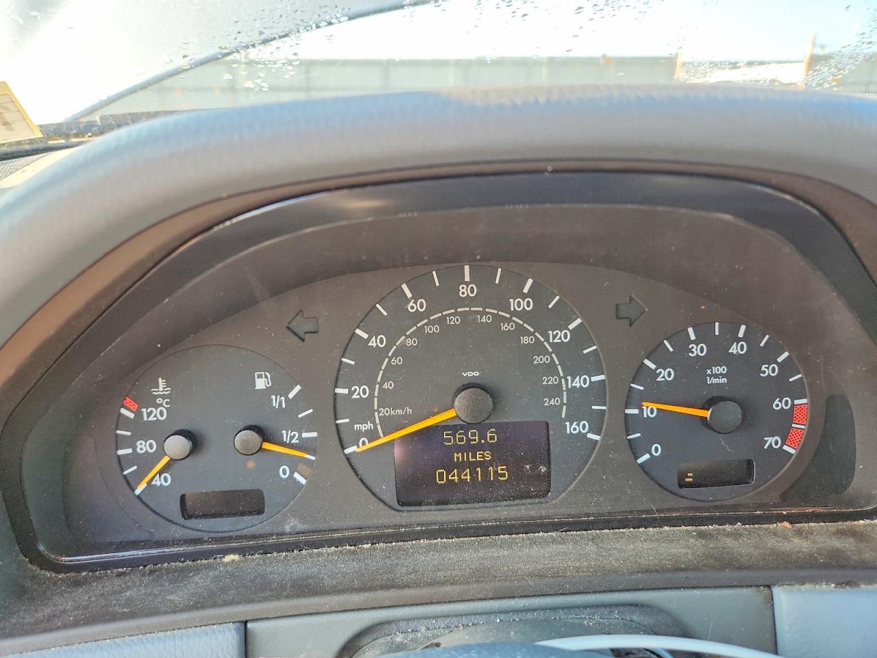 2001 Mercedes-benz E 320 4matic Silver vin: WDBJH82J21X045997