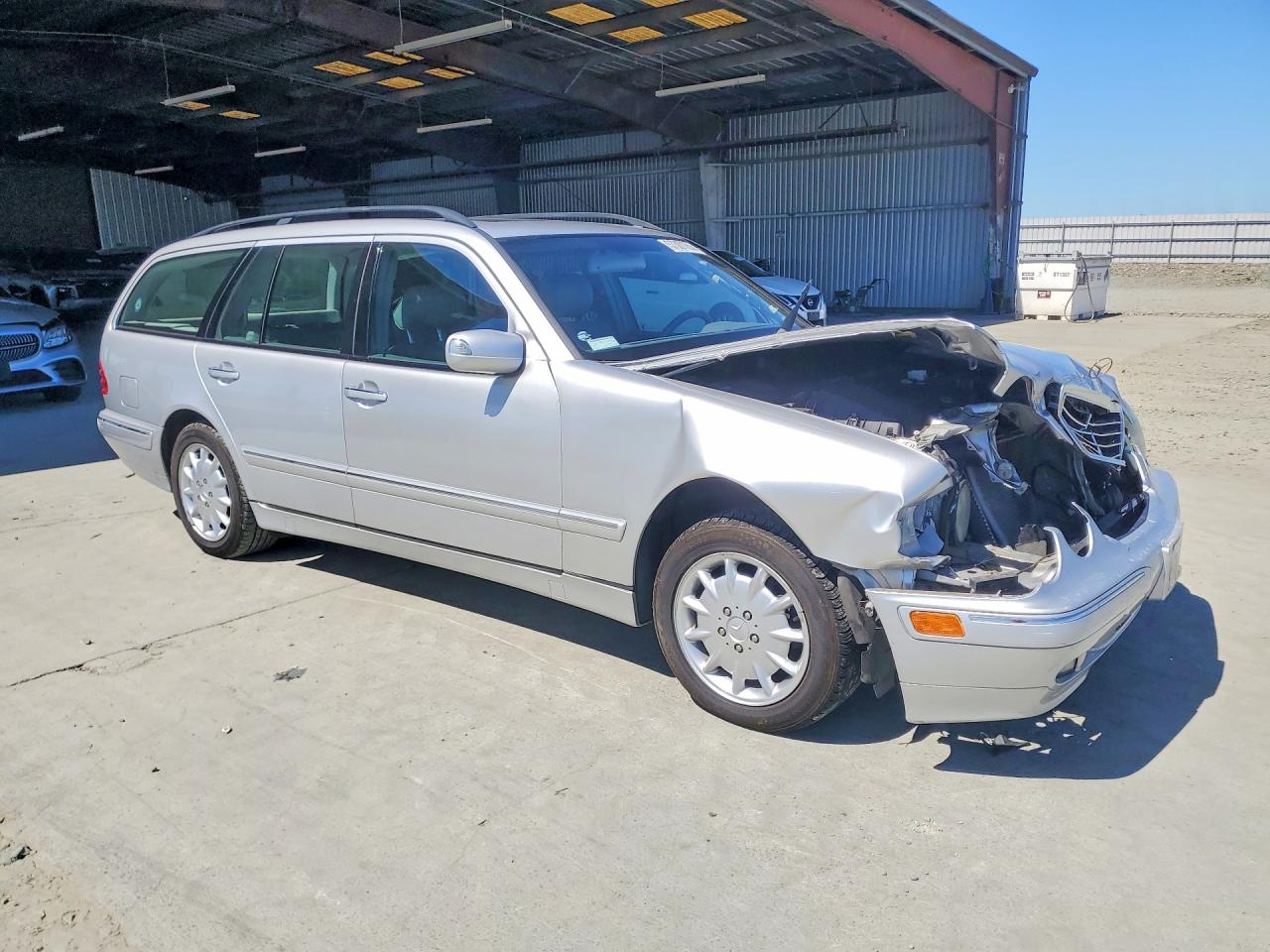 2001 Mercedes-benz E 320 4matic Silver vin: WDBJH82J21X051038