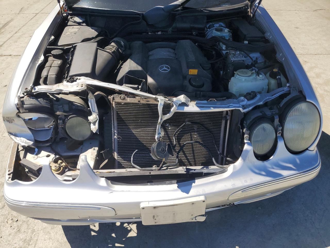 2001 Mercedes-benz E 320 4matic Silver vin: WDBJH82J21X051038