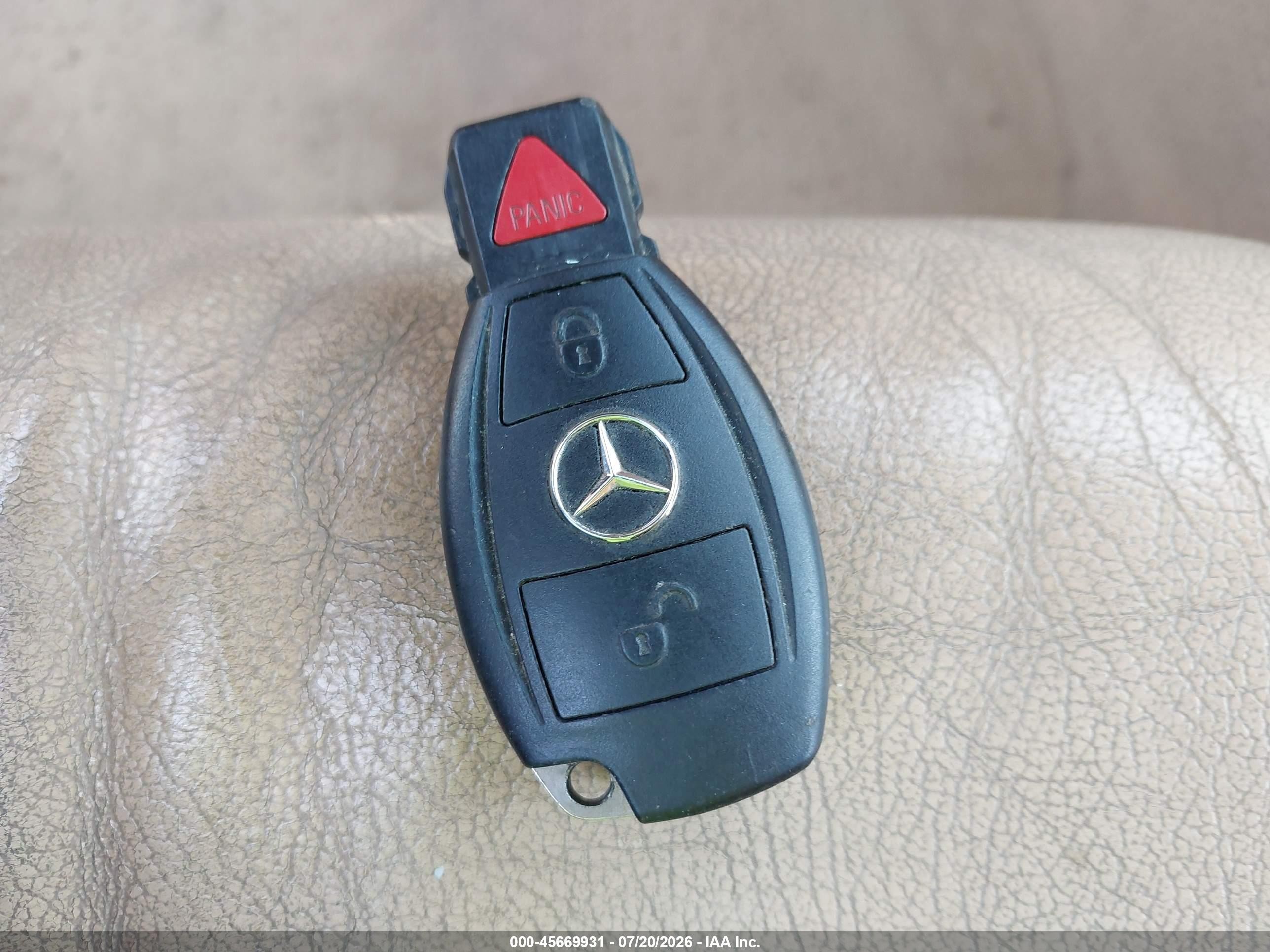 2002 Mercedes-benz E 320 4m Black vin: WDBJH82J42X063631