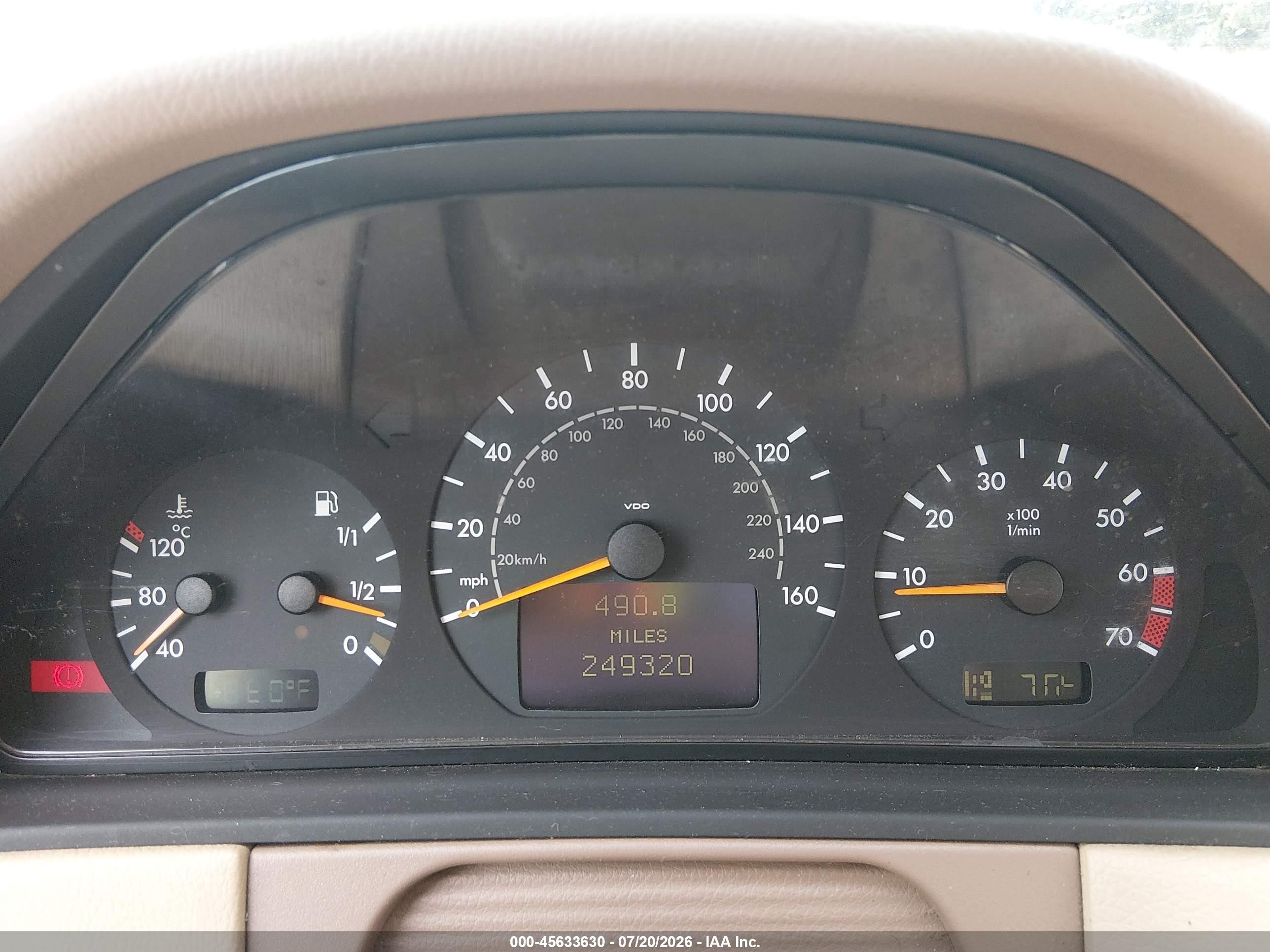 2003 Mercedes-benz E 320 4m Gold vin: WDBJH82J63X084837