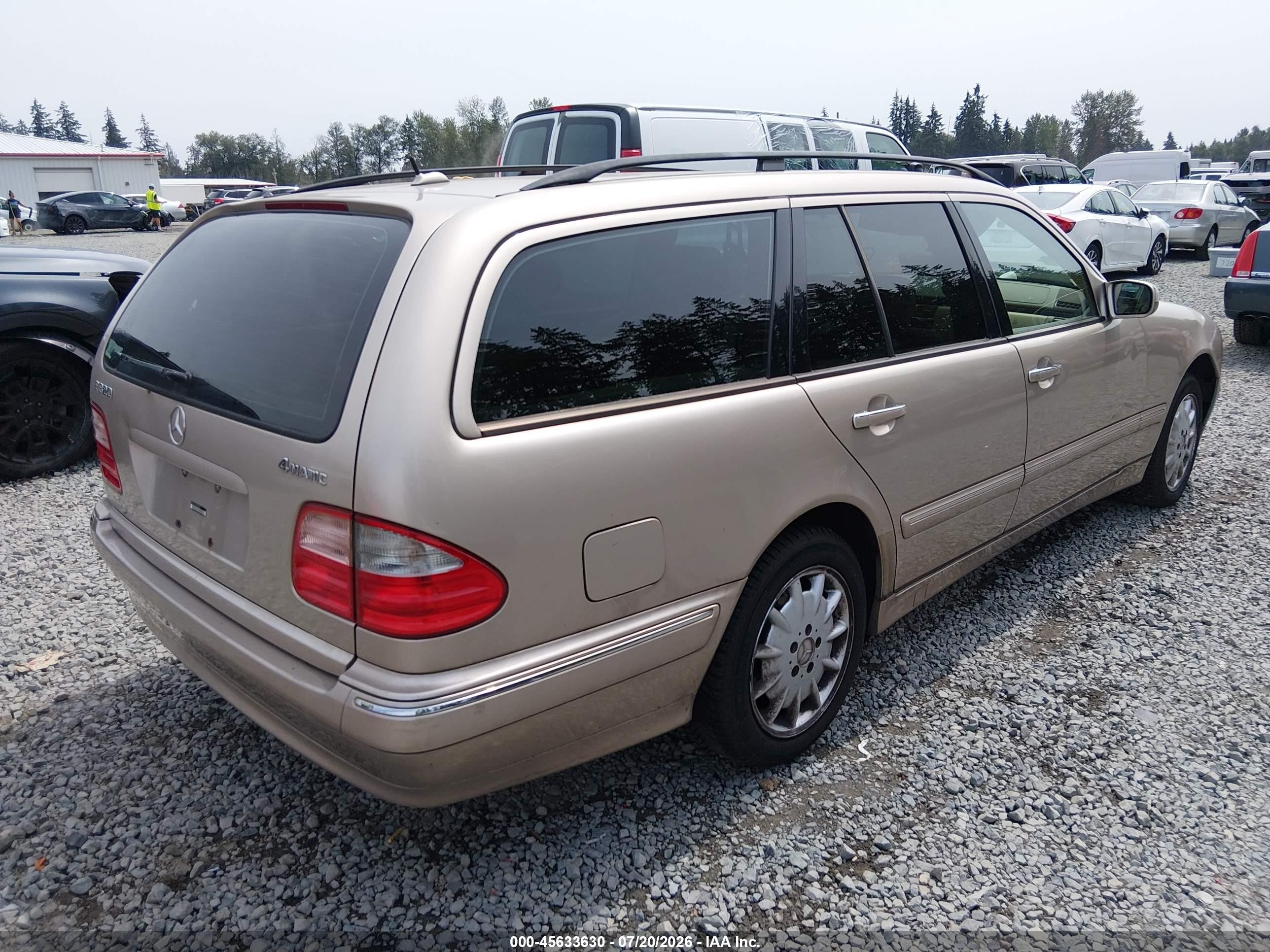 2003 Mercedes-benz E 320 4m Gold vin: WDBJH82J63X084837