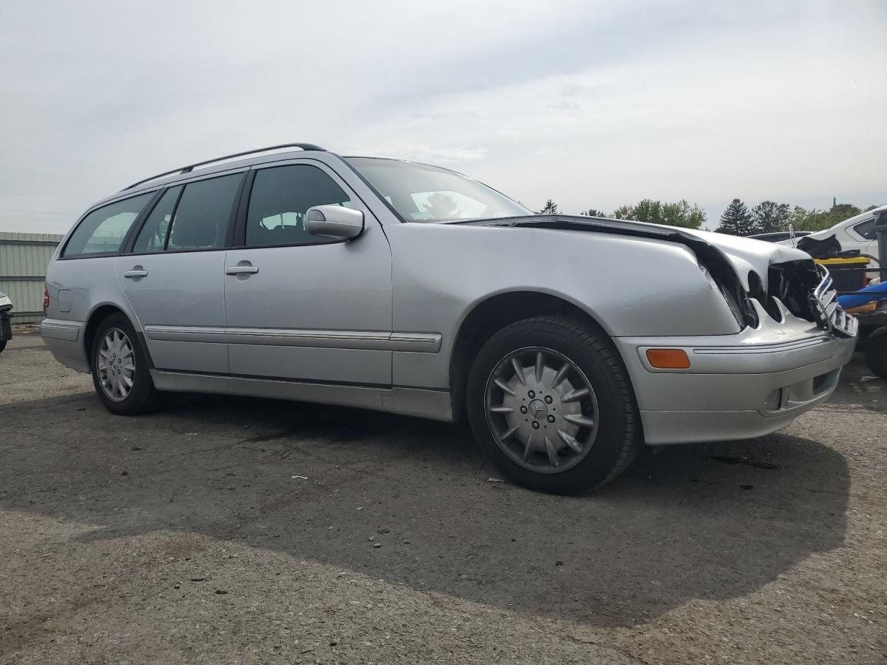 2000 Mercedes-benz E 320 4matic Silver vin: WDBJH82J7YX037338