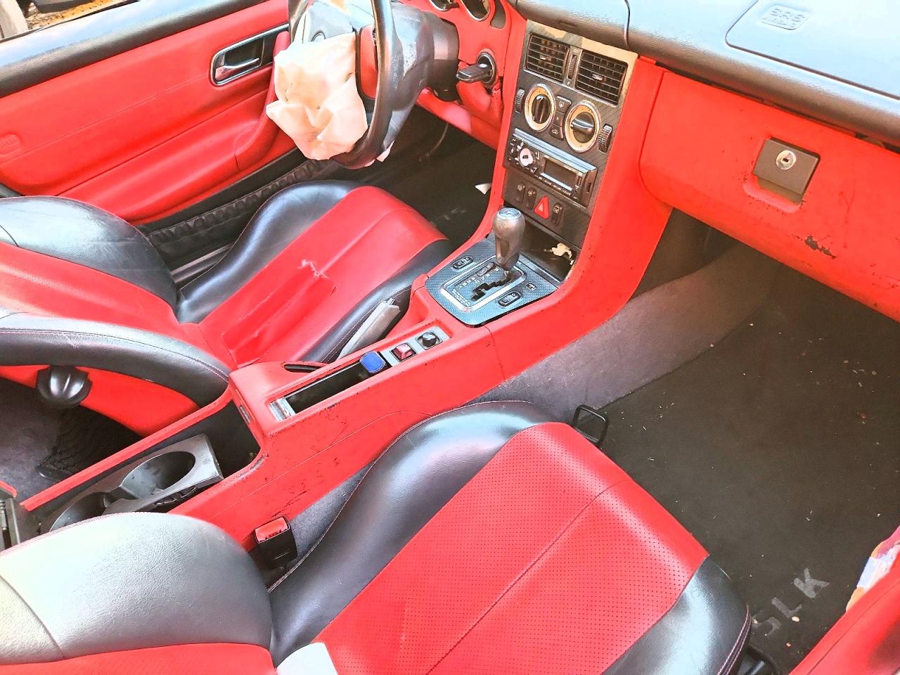 1998 Mercedes-benz Slk 230 Kompressor Silver vin: WDBKK47F0WF041883