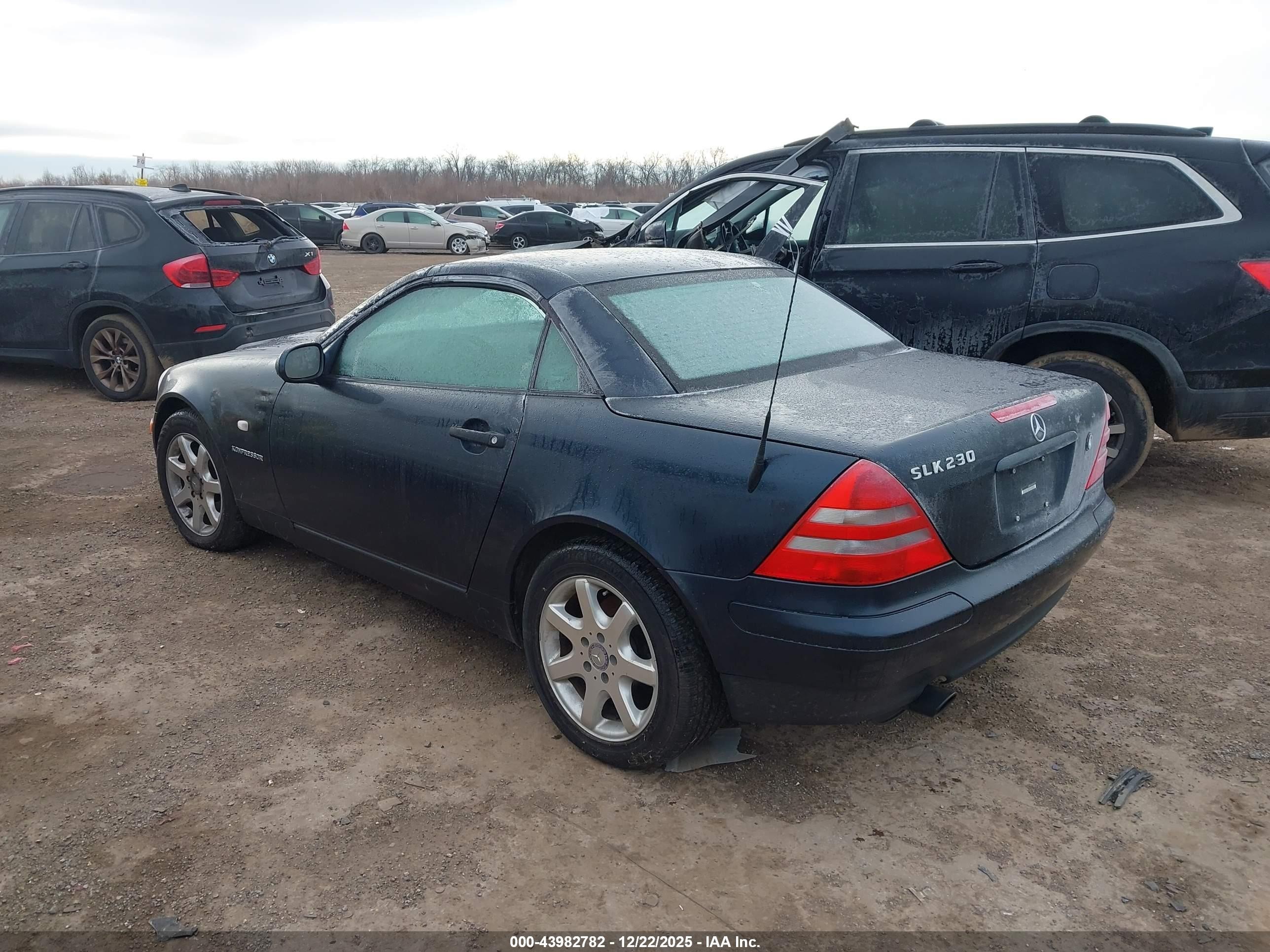 1998 Mercedes-benz Slk 230   Черный vin: WDBKK47F0WF046050