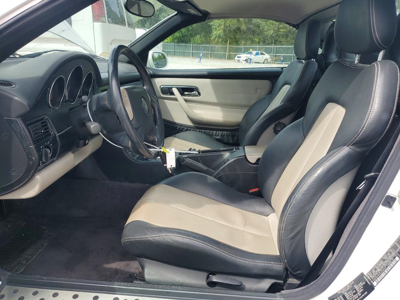 1998 Mercedes-benz Slk 230 Kompressor White vin: WDBKK47F0WF061647