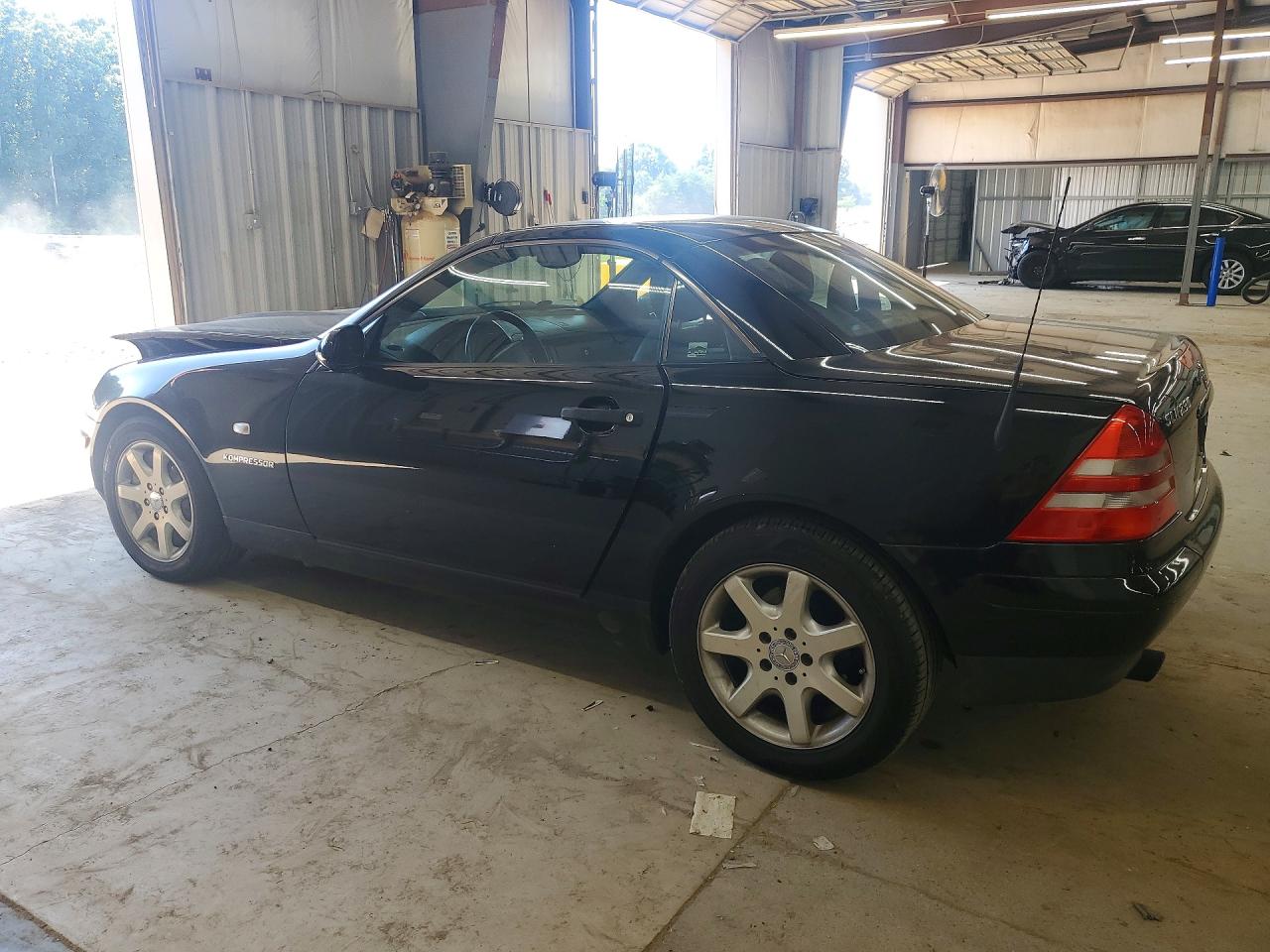 1999 Mercedes-benz Slk 230 Kompressor Black vin: WDBKK47F0XF095699