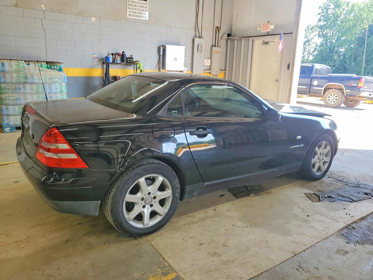 1999 Mercedes-benz Slk 230 Kompressor Black vin: WDBKK47F0XF095699