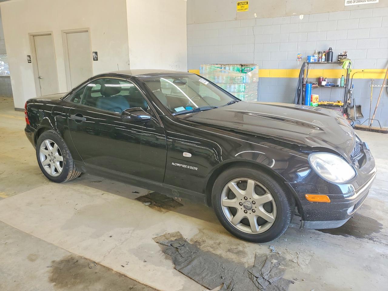 1999 Mercedes-benz Slk 230 Kompressor Black vin: WDBKK47F0XF095699