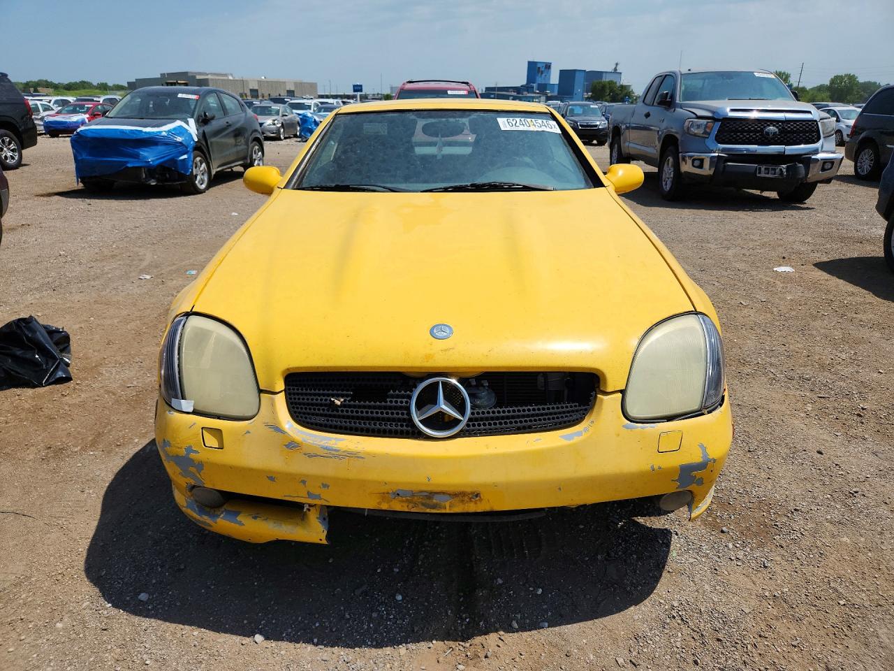 2000 Mercedes-benz Slk 230 Kompressor Yellow vin: WDBKK47F0YF161962